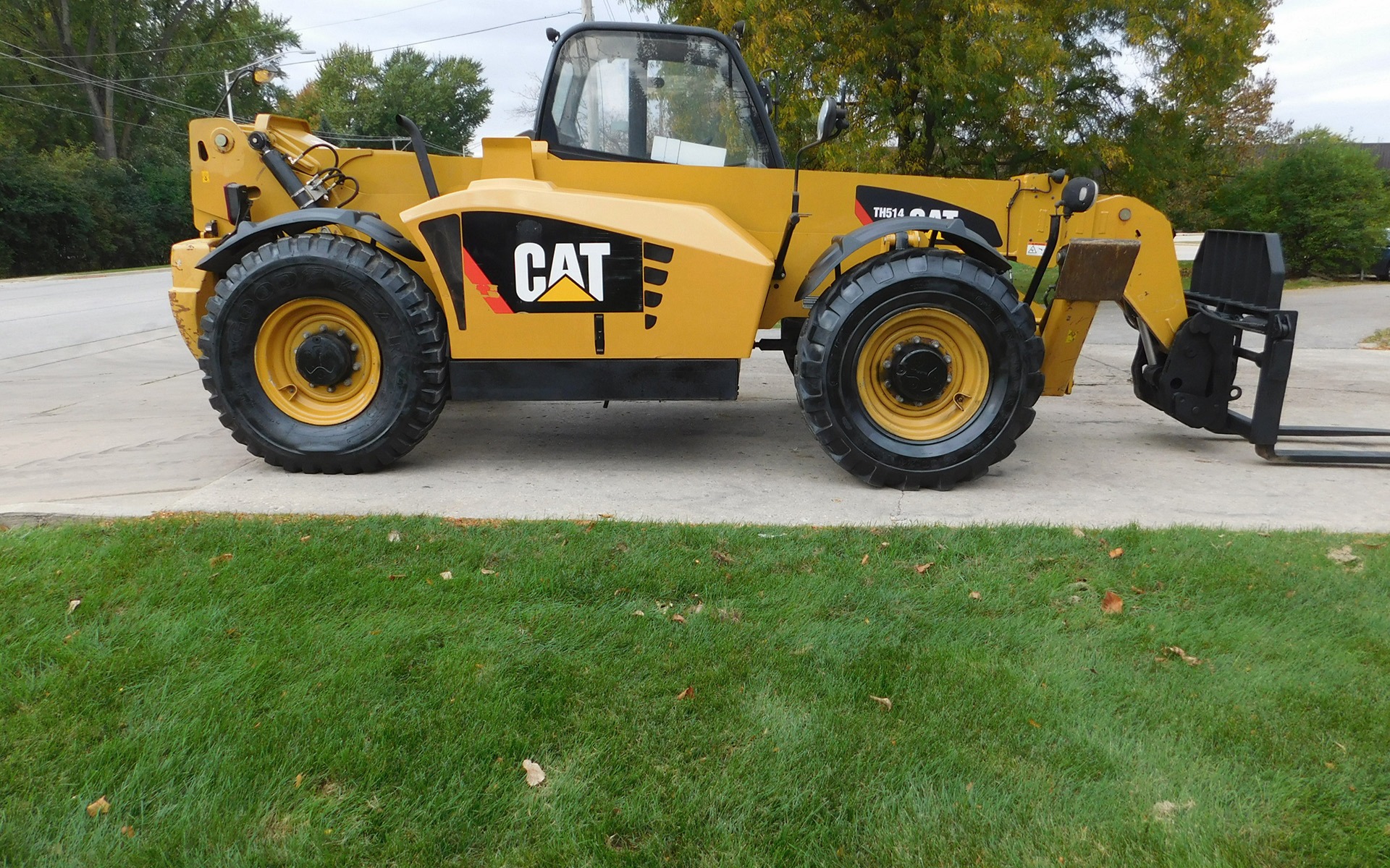 2010 Caterpillar TH514 Telehandler on Sale in Alabama