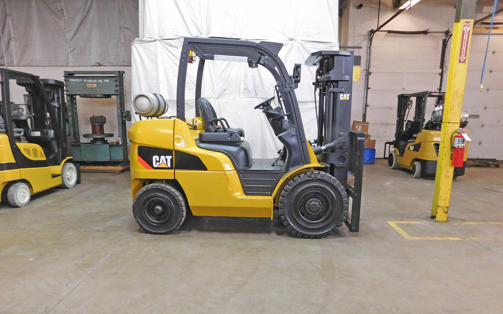 2011 Caterpillar P8000 Forklift on Sale in Alabama